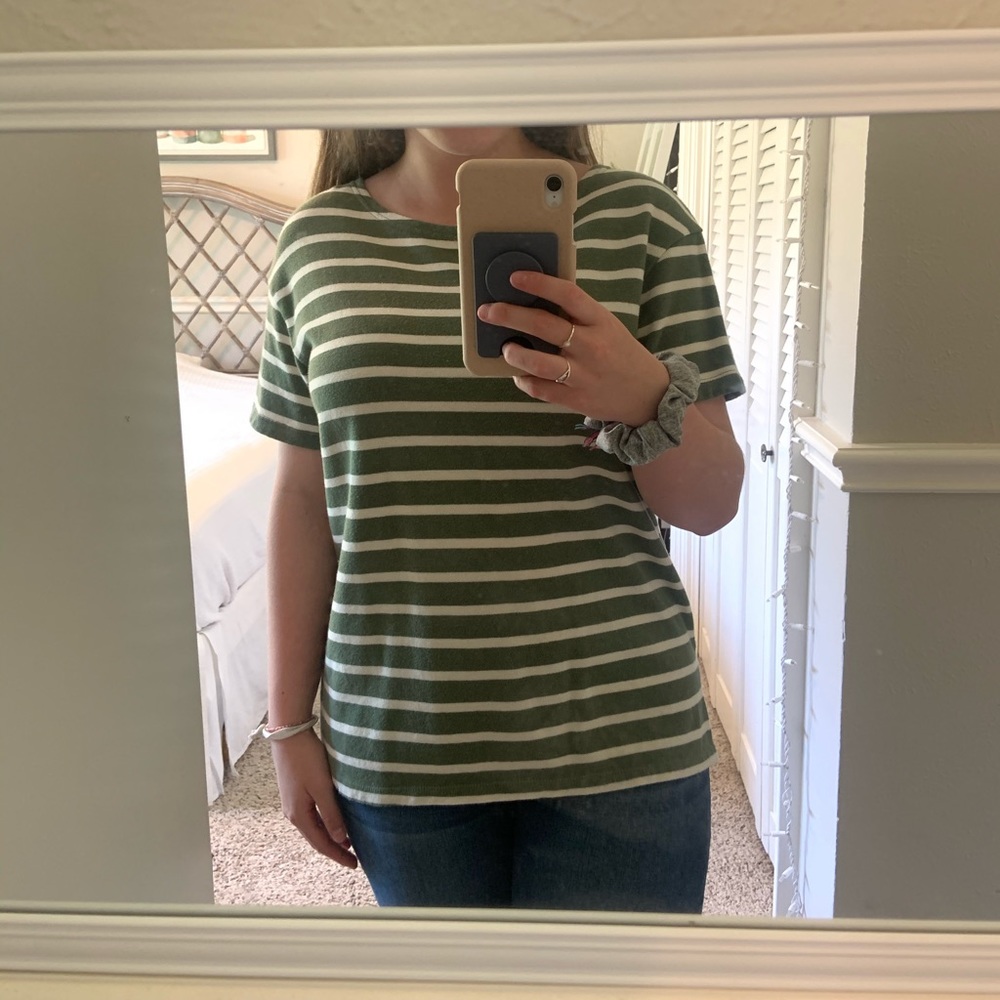 Old Navy green striped t-shirt!!